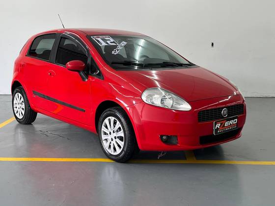 FIAT PUNTO 1.4 ATTRACTIVE 8V FLEX 4P MANUAL FIAT PUNTO 1.4 ATTRACTIVE 8V FLEX 4P MANUAL